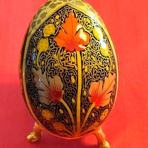 Handcrafted Floral Decorative Egg - Black and Gold
